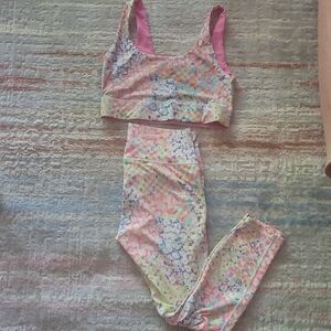 Fabletics Multicolor Sports Bra and Leggings Set